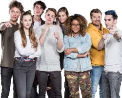 Also, she became famous due to her guidance to the young YouTubers which she provides in Nickelodeon's program titled 